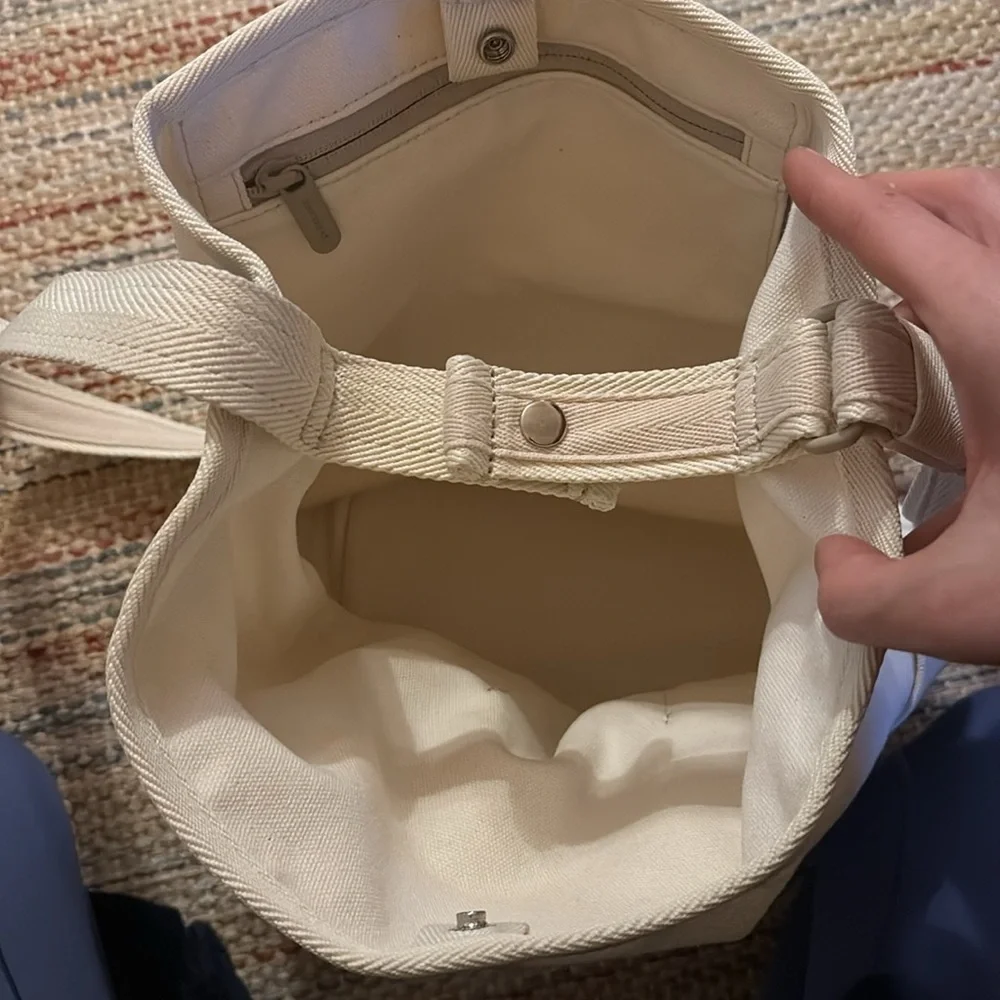 EVERLANE LANTERN BAG in canvas
